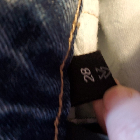 Vervet Jeans - Picture 14 of 14